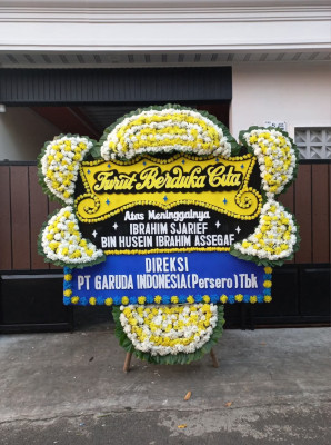 Papan Bunga Duka di Manganitu